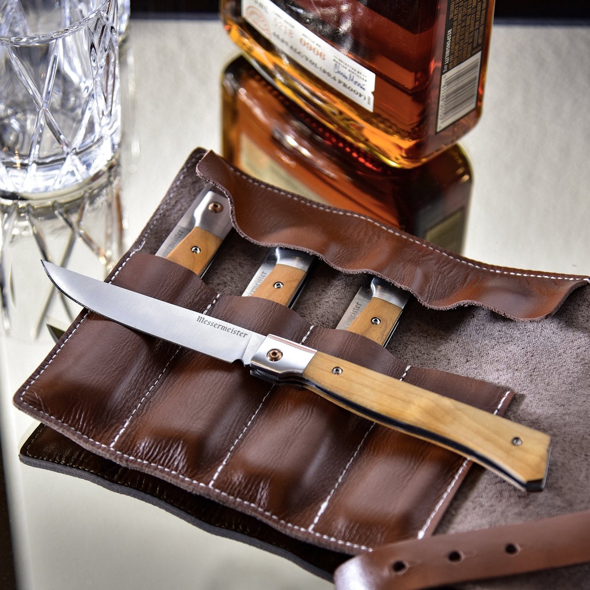 *DISCONTINUED* Messermeister 4 Piece Folding Steak Knife Set in a Leather Roll